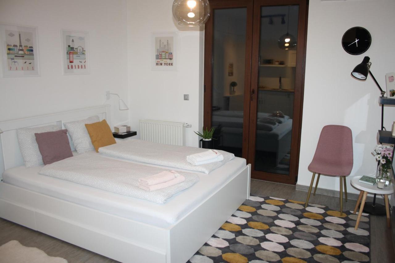 Studio Apartman Centar Ðakovo Exteriér fotografie